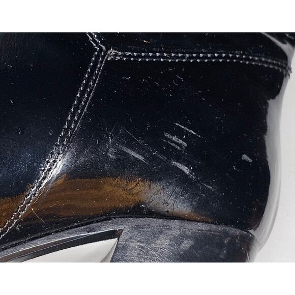 Chanel black patent leather boots with a chunky heel and embroidered CC logo - Picture 15 of 16